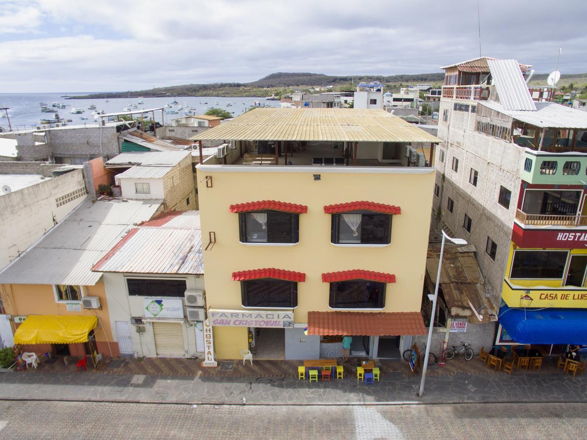 The Point Galapagos Hostal Emanuel Puerto Baquerizo Moreno Exterior photo